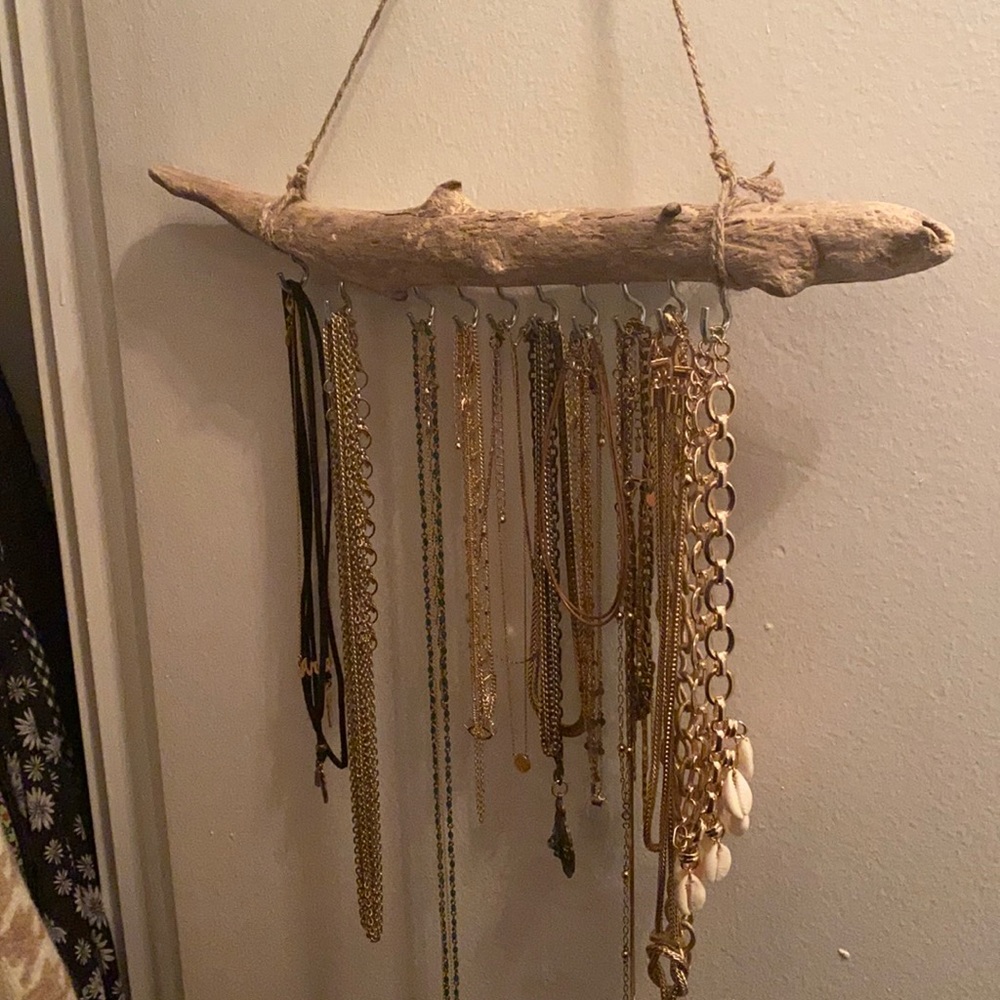 Driftwood jewelry hanger